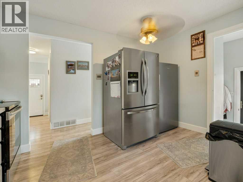 66 Pheasant Road N - 12