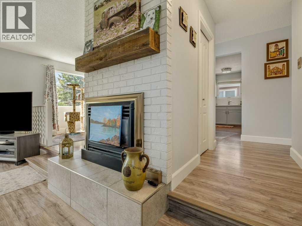 66 Pheasant Road N - 3