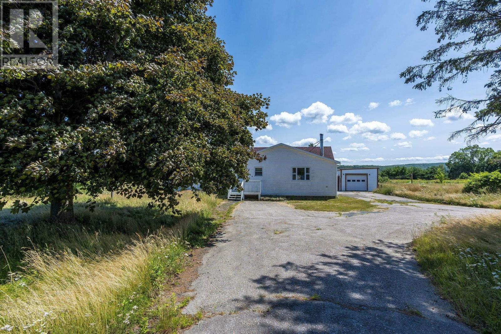 7426 1 Highway - 2