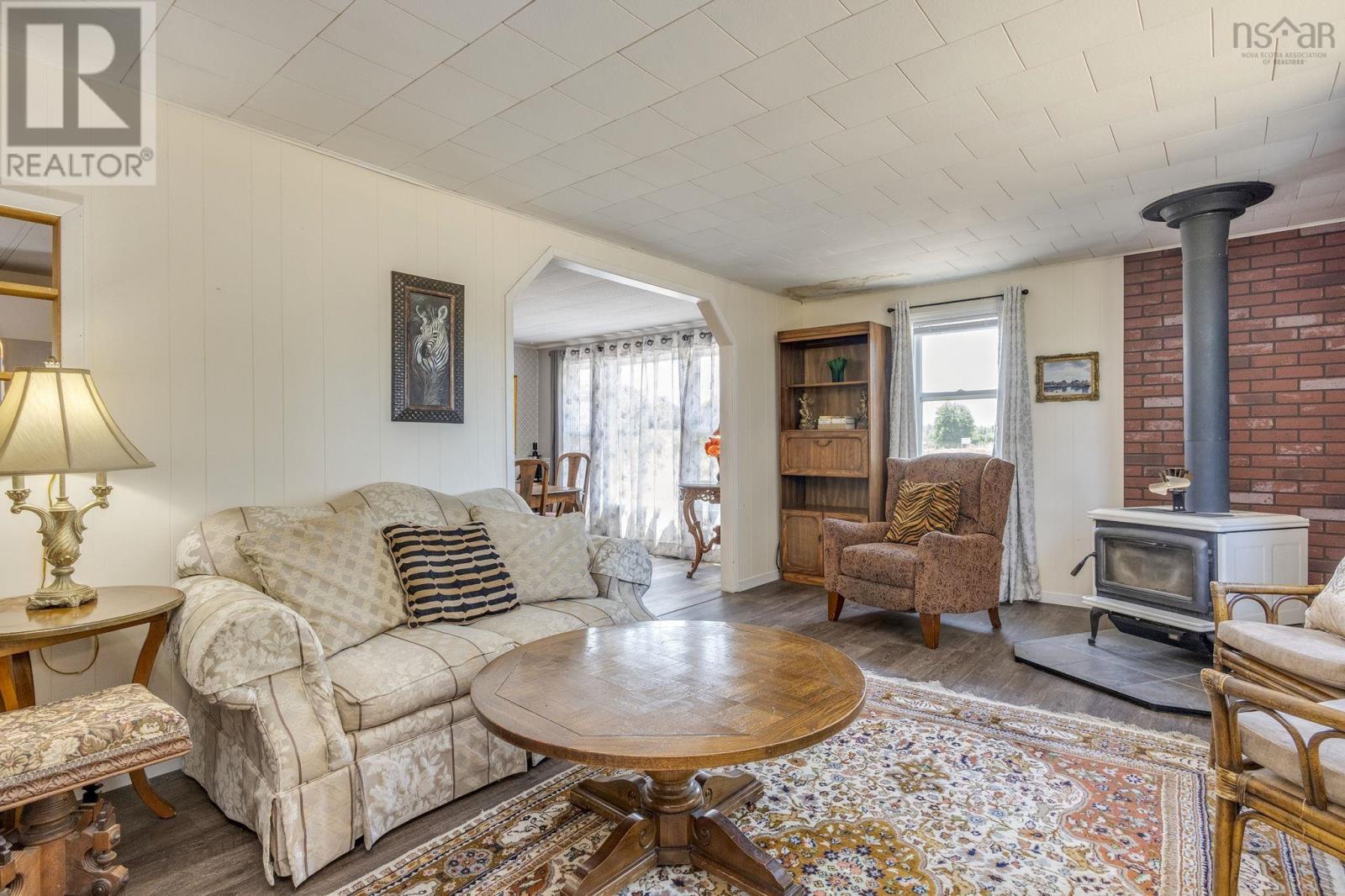 7426 1 Highway - 5