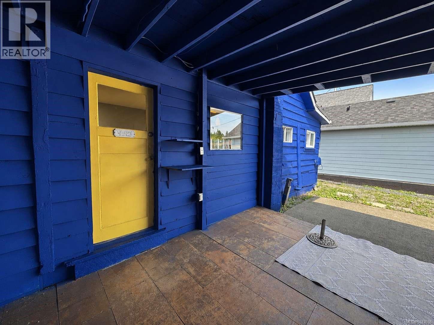 4586 Beale St - 10