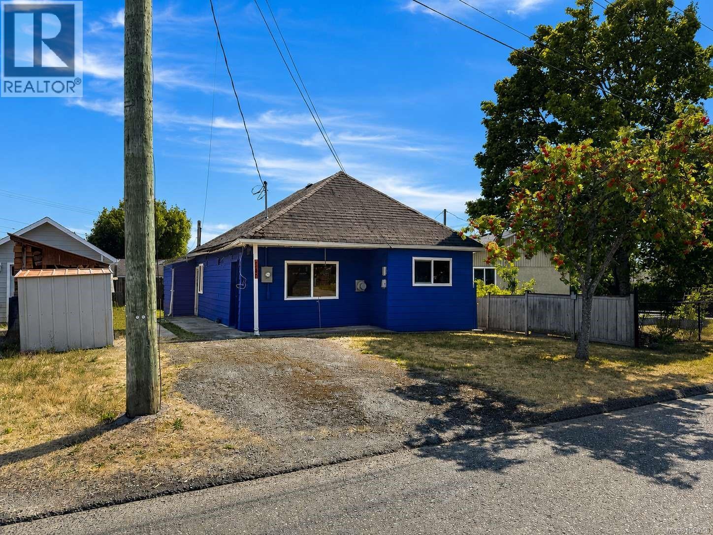 4586 Beale St - 2