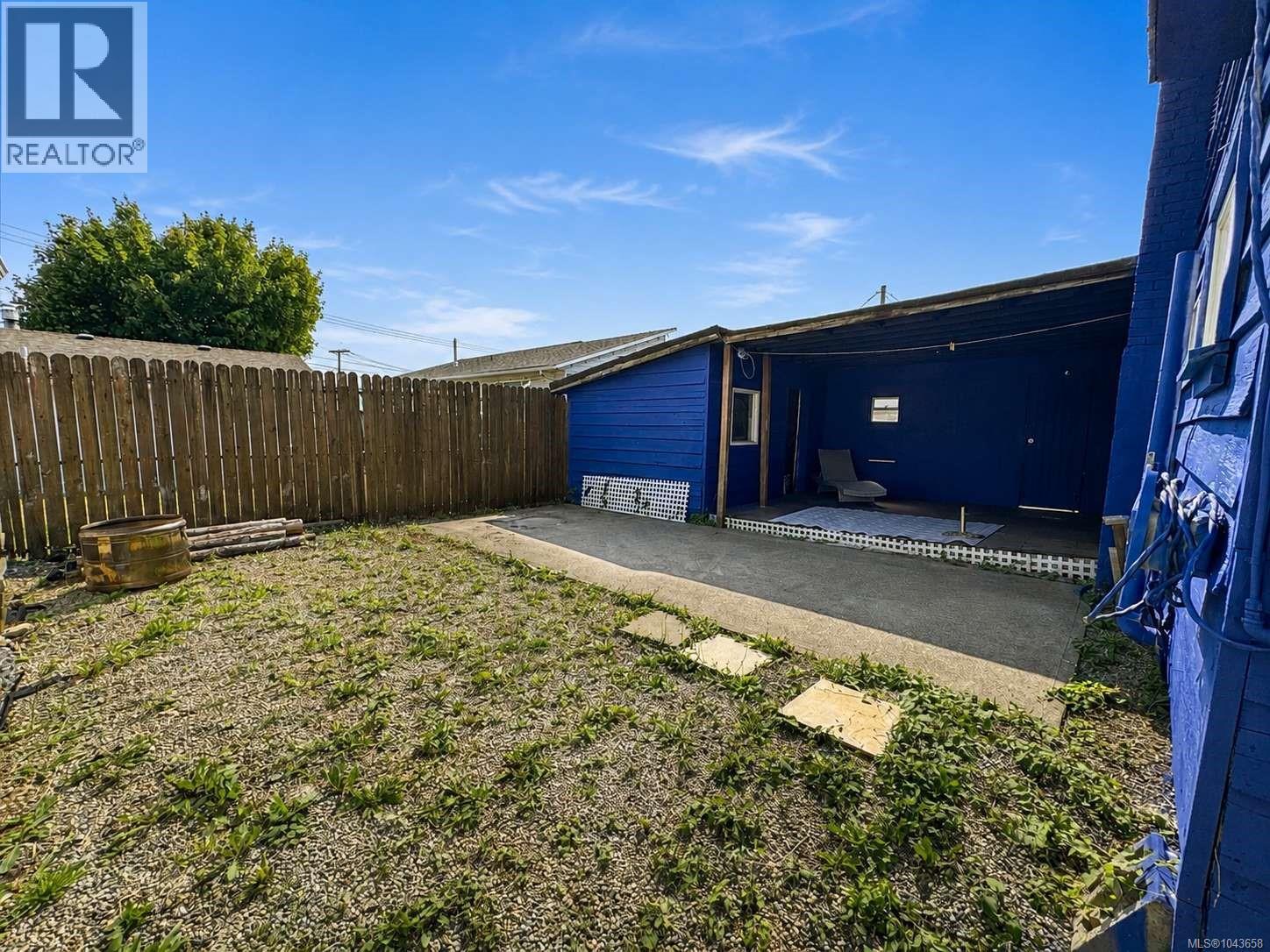 4586 Beale St - 8