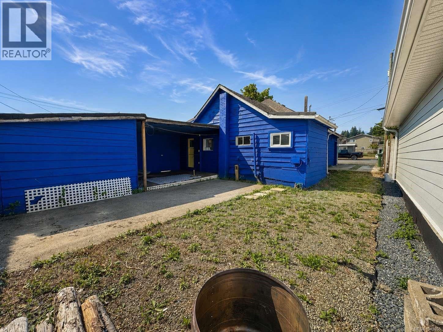 4586 Beale St - 9