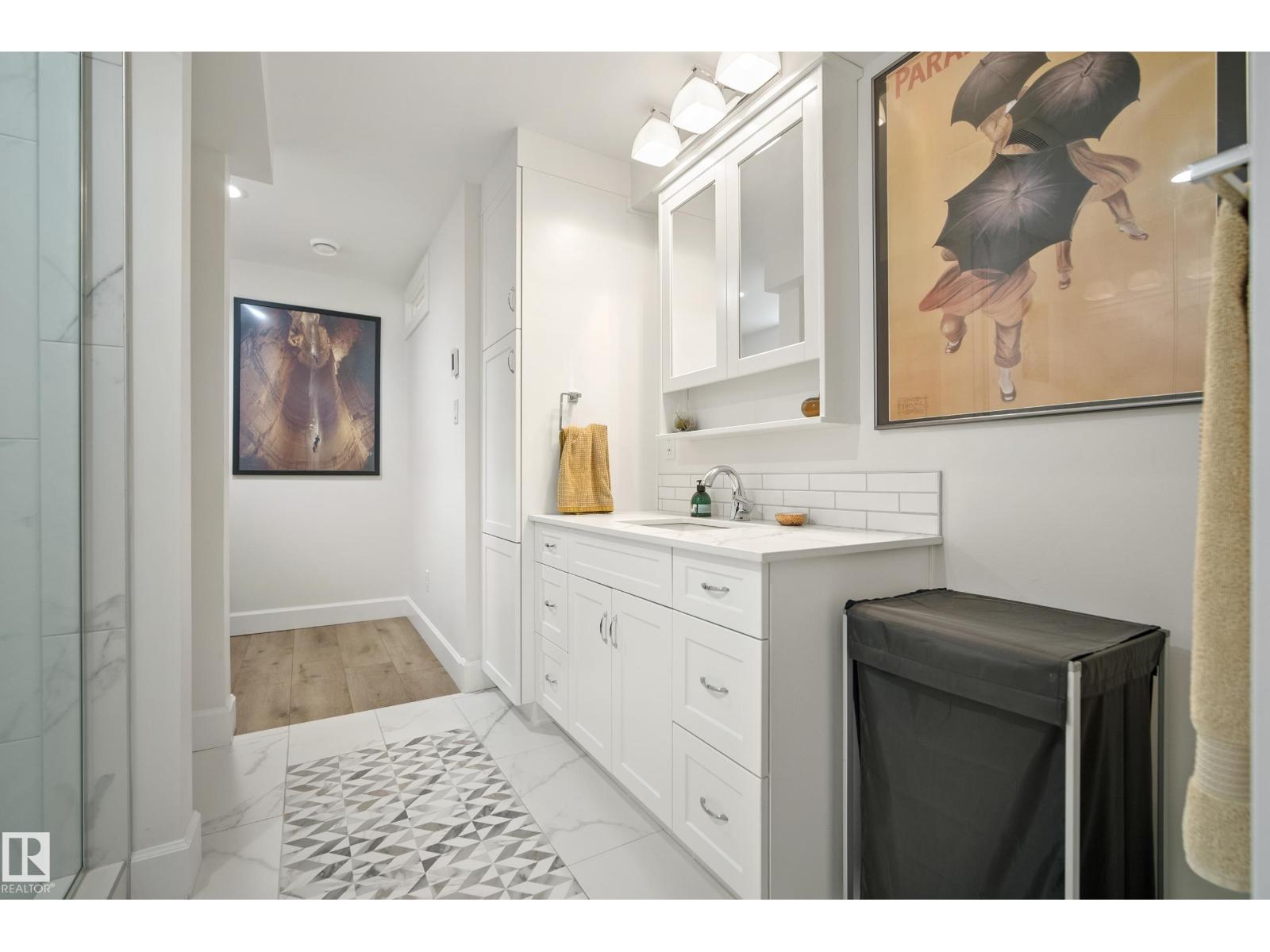 7215 96B AV NW - 46