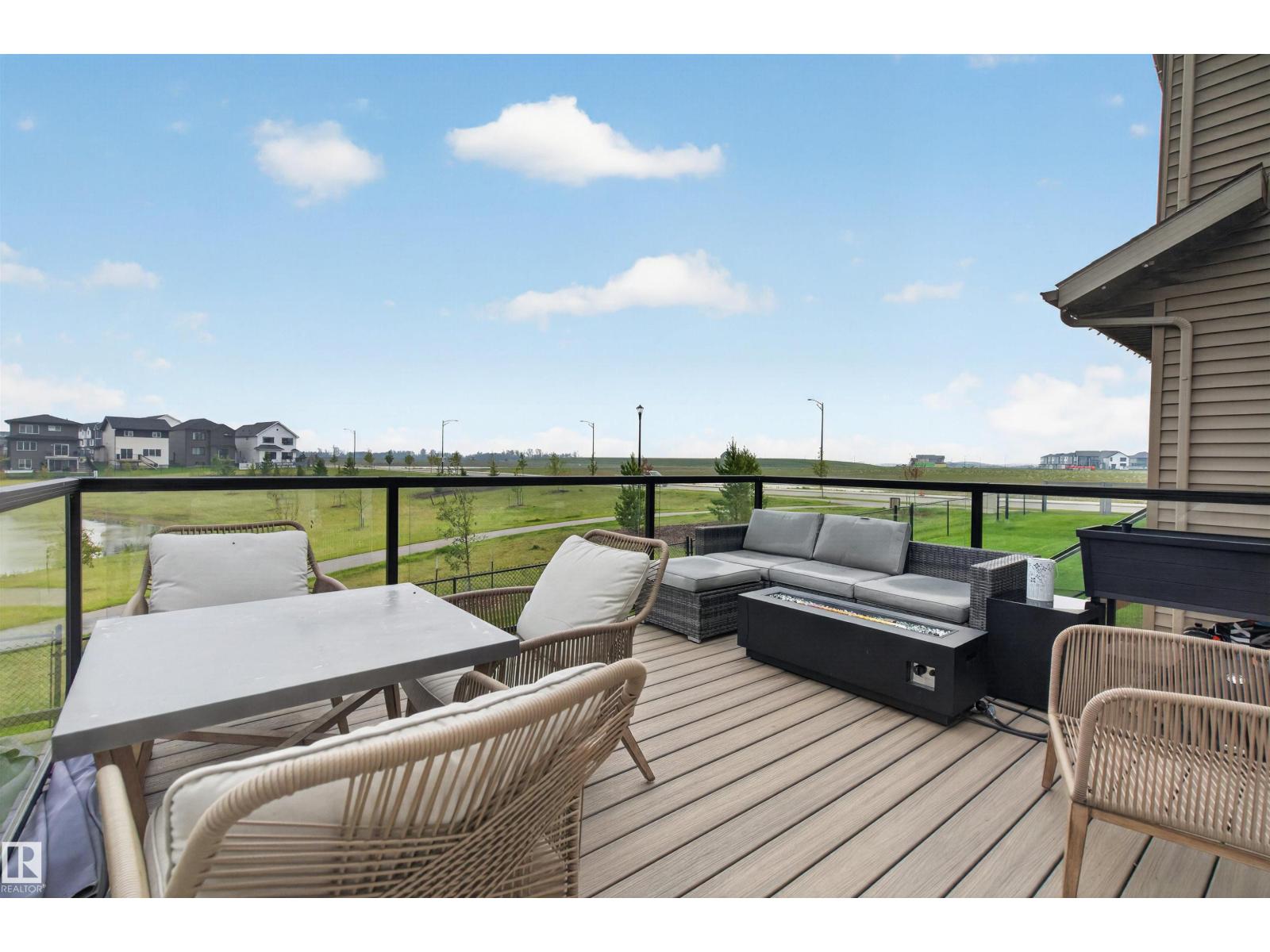 19147 22 AV NW - 23