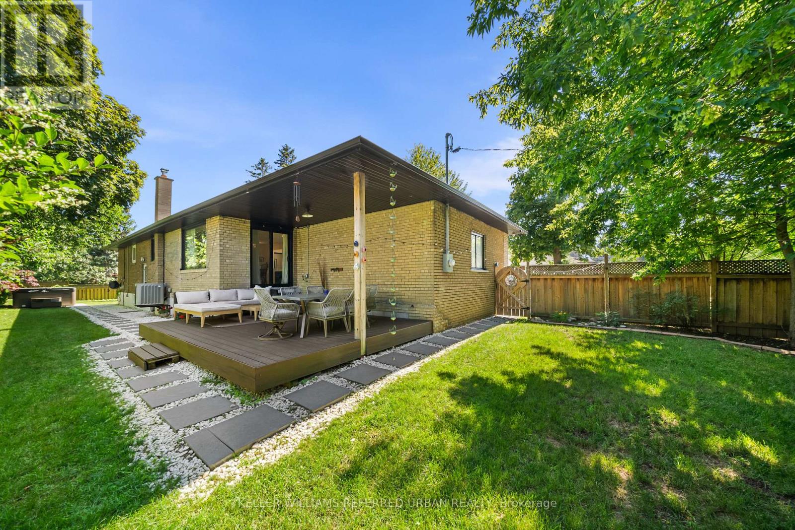 115 BONNYVIEW DRIVE - 47