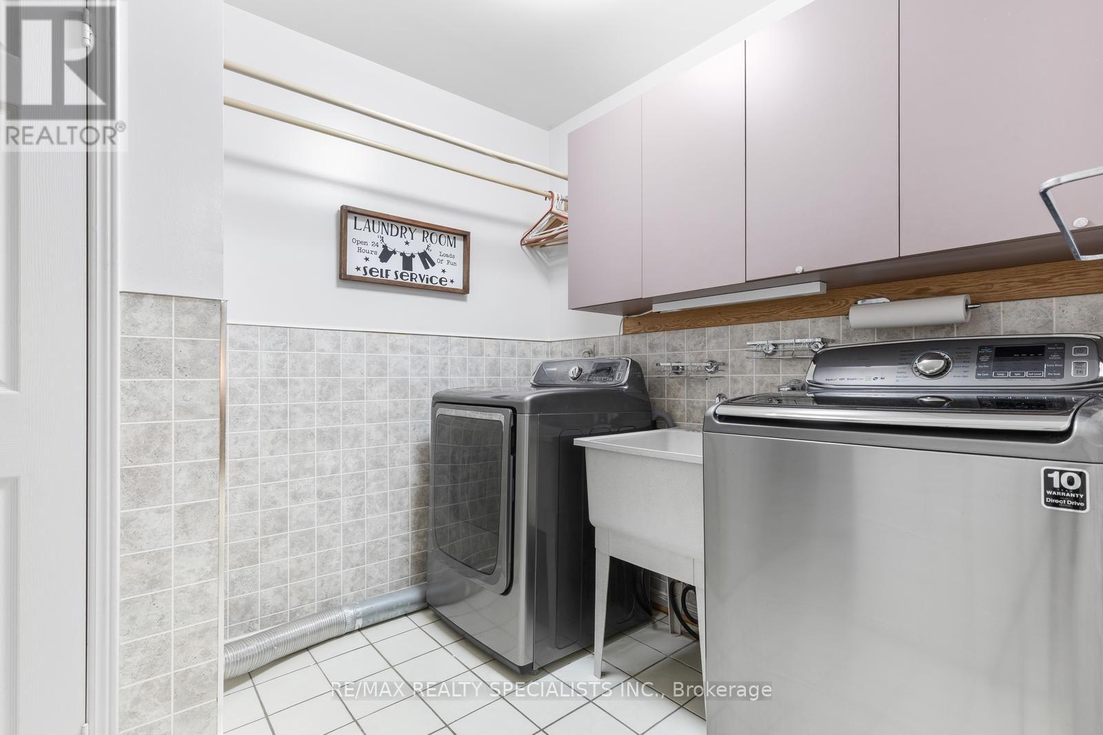 3251 TRELAWNY CIRCLE - 19