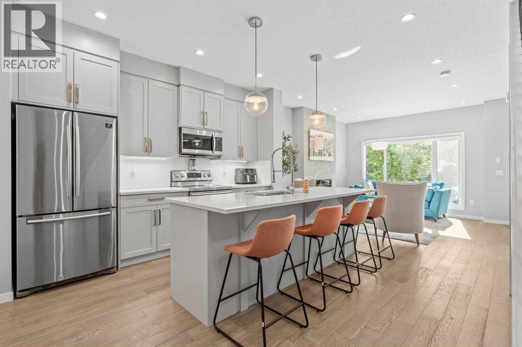 3304 2 Street NE - 7