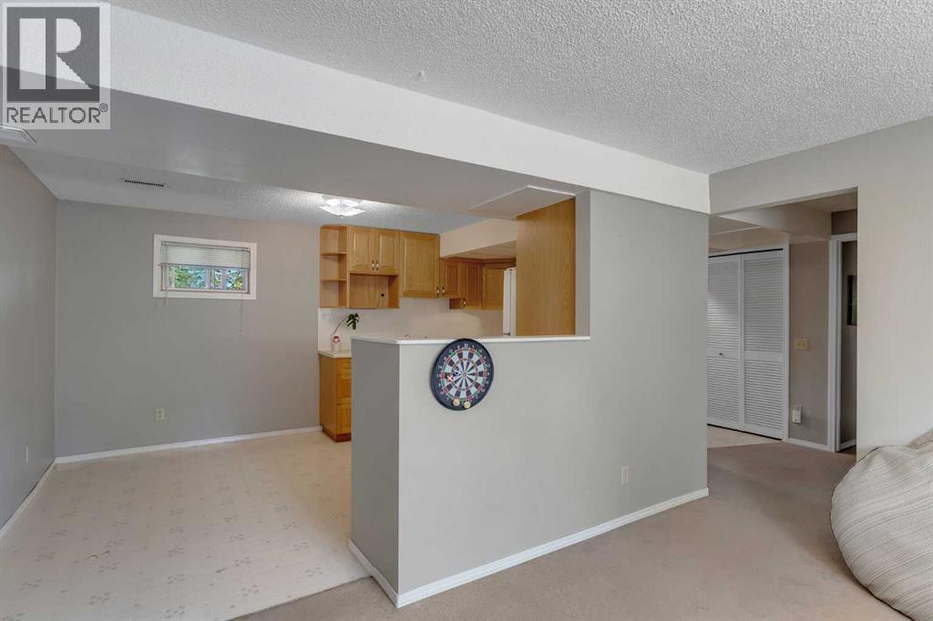 283055 Township Road 250 - 21
