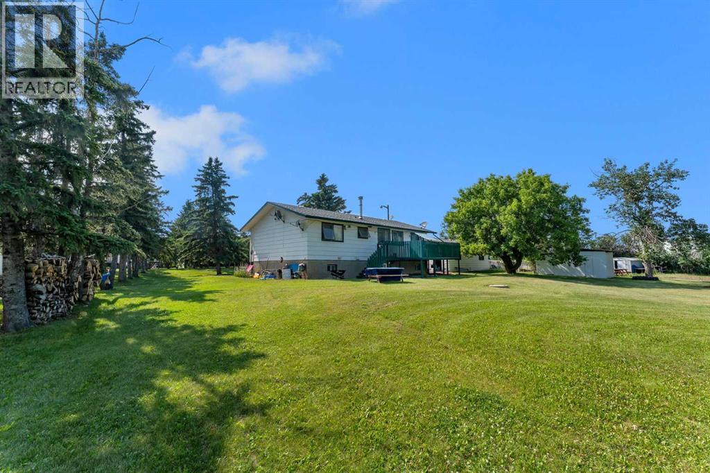 283055 Township Road 250 - 33