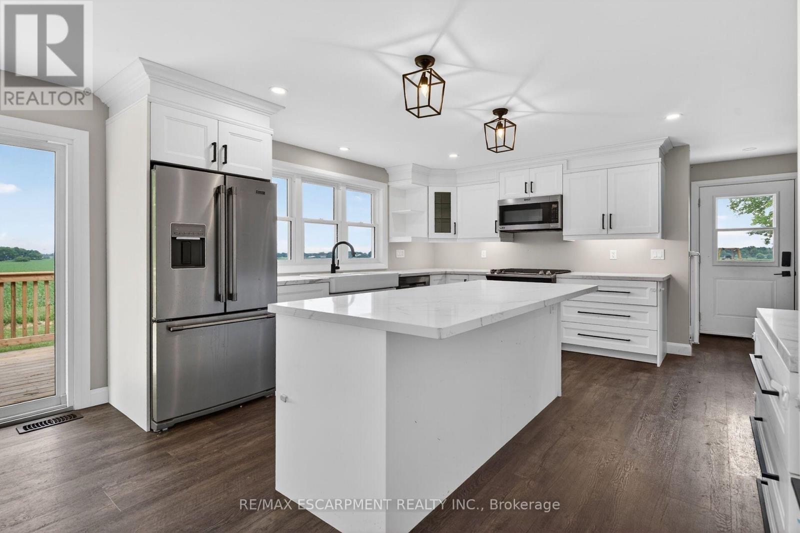 2336 COCKSHUTT ROAD - 11