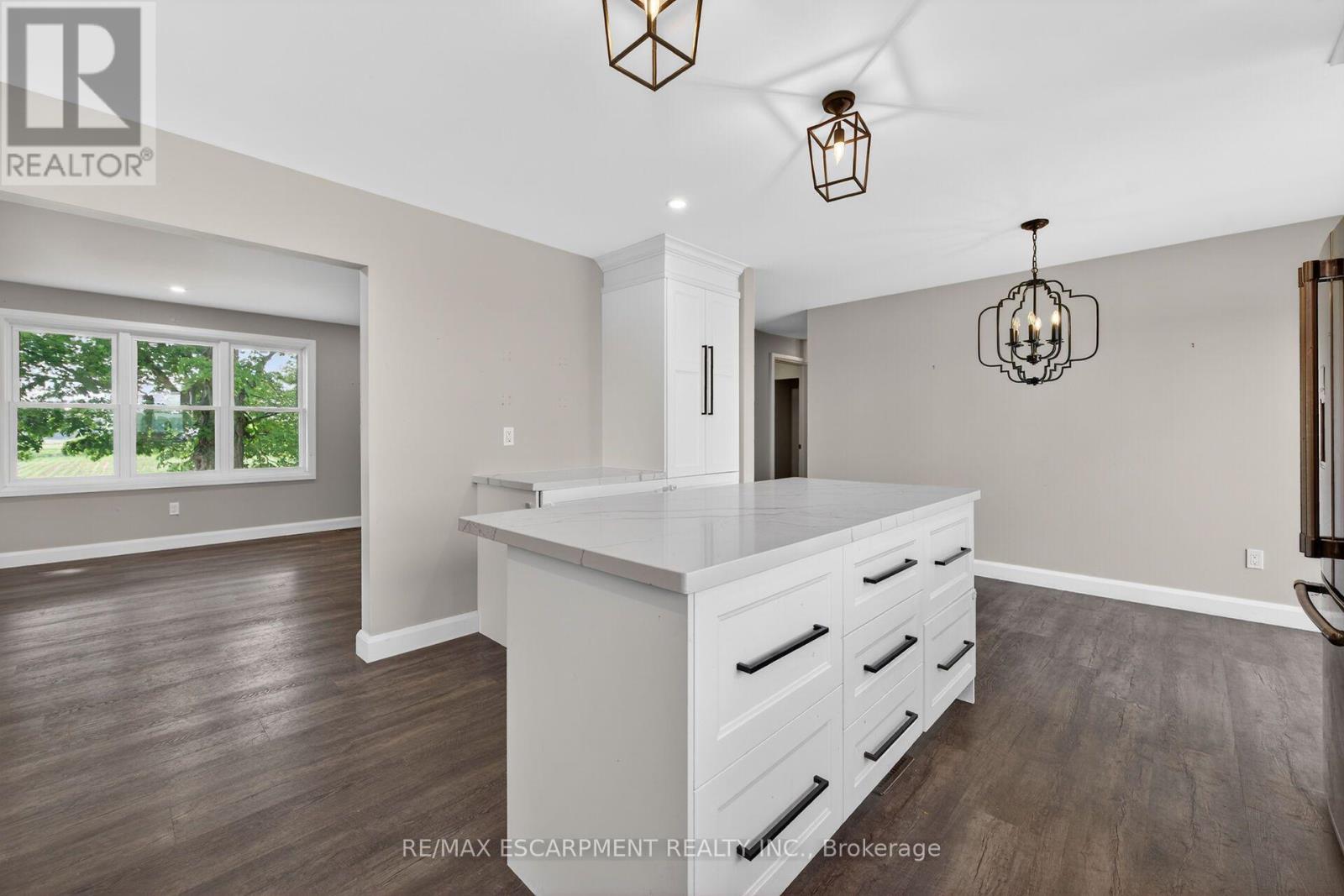 2336 COCKSHUTT ROAD - 14