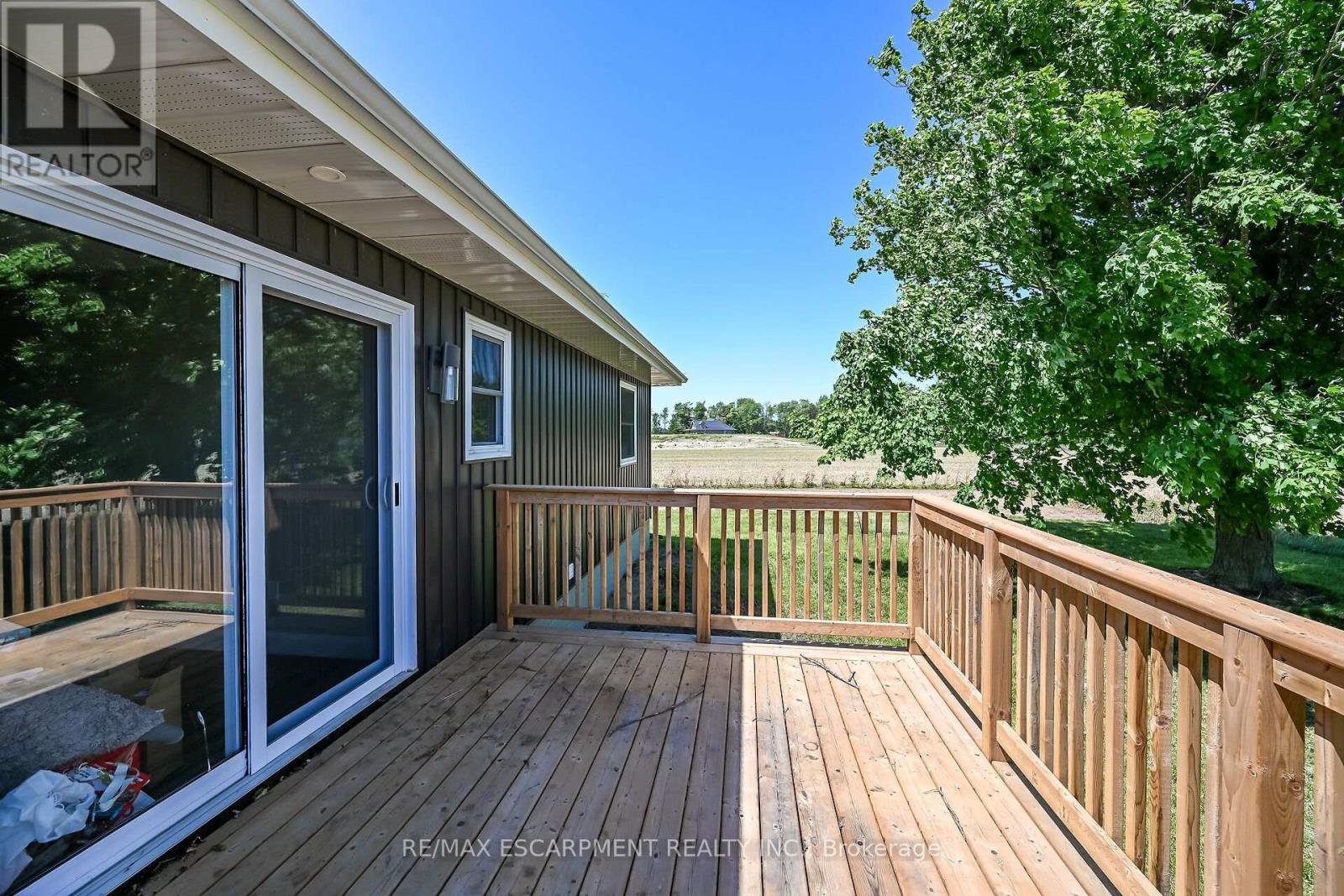 2336 COCKSHUTT ROAD - 34