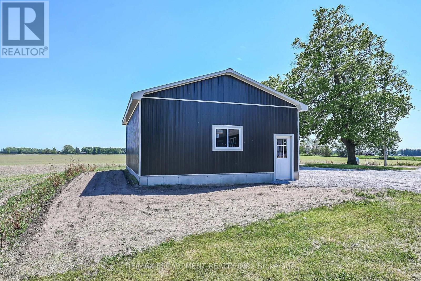 2336 COCKSHUTT ROAD - 37