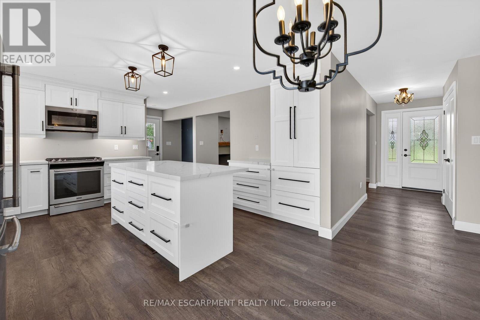 2336 COCKSHUTT ROAD - 9