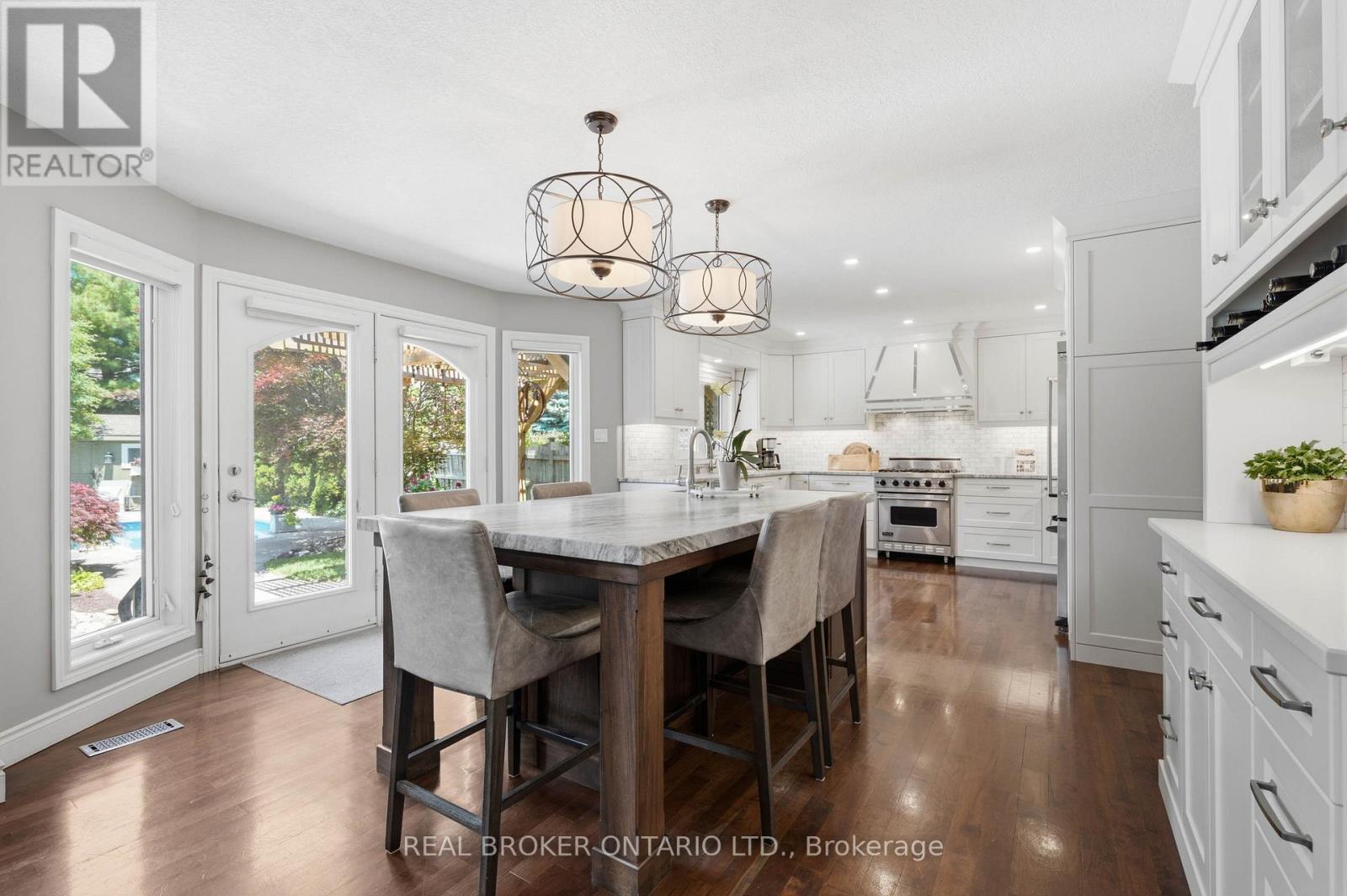 6 PIONEER TOWER CRESCENT - Image 25