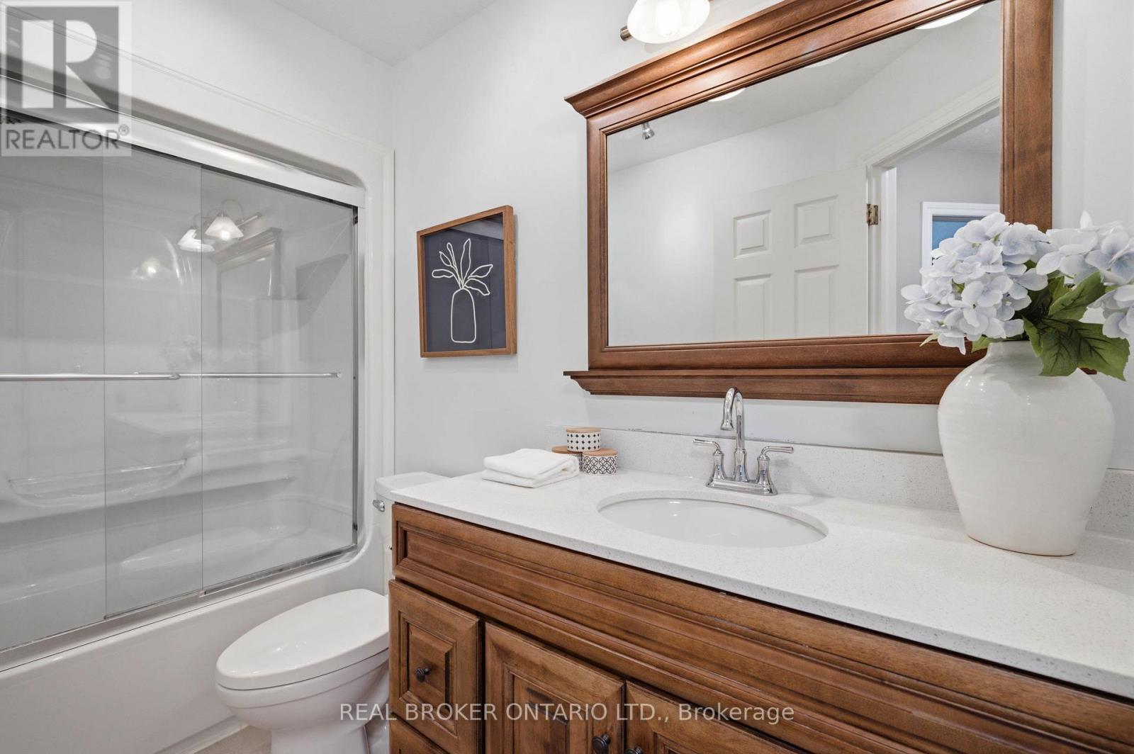 6 PIONEER TOWER CRESCENT - Image 40