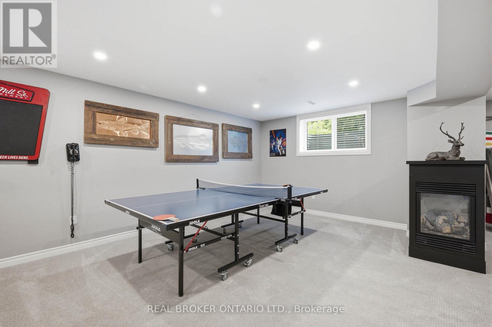 6 PIONEER TOWER CRESCENT - Image 44