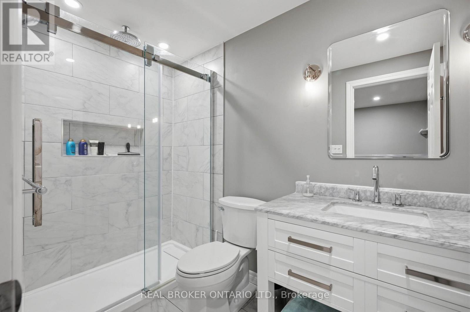6 PIONEER TOWER CRESCENT - Image 47