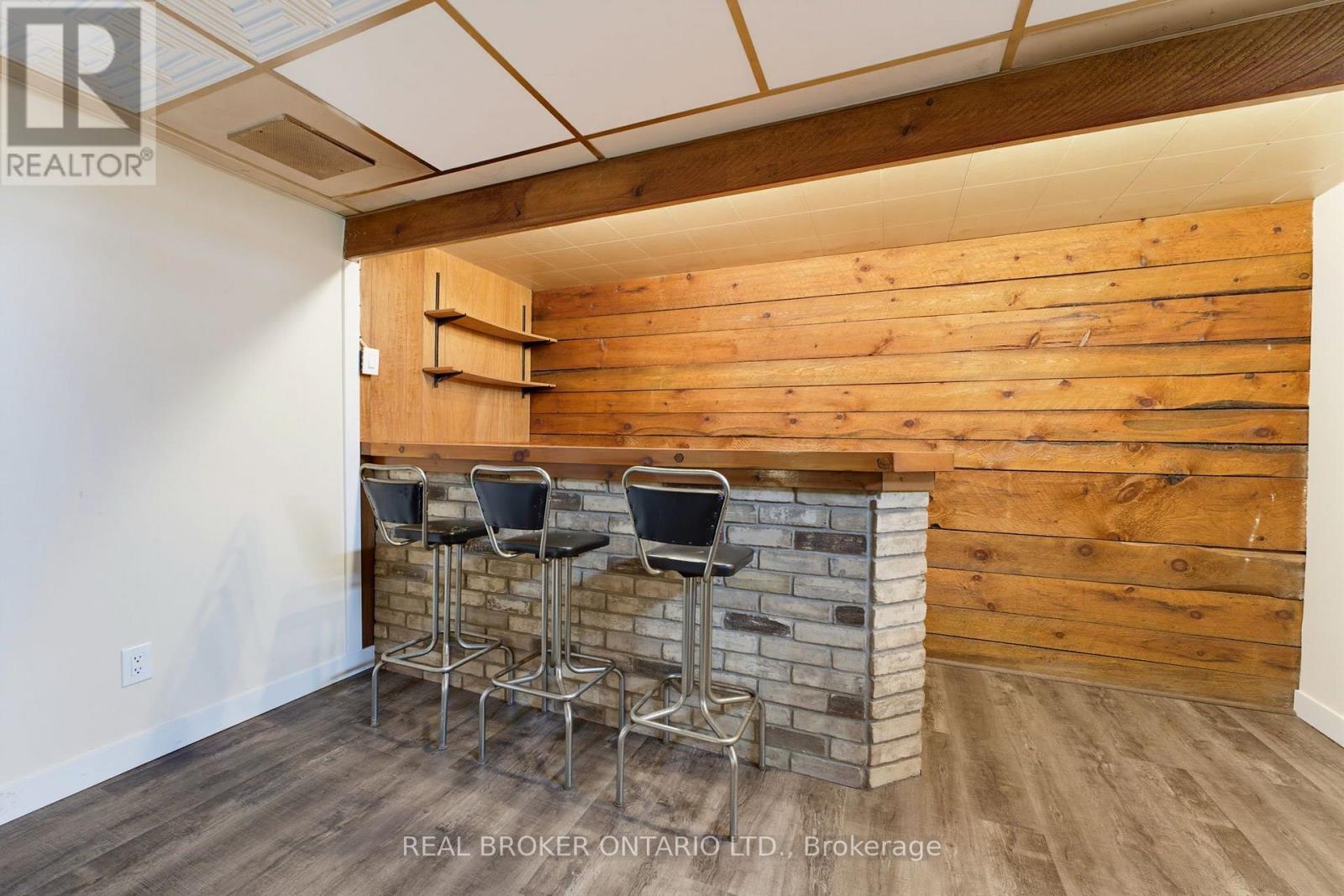 347 BLUE LAKE ROAD - Image 22