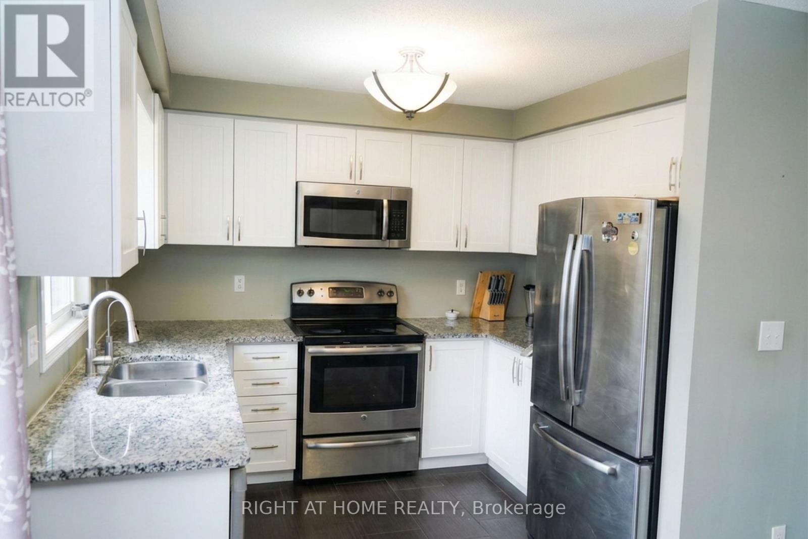 #59 750 LAWRENCE STREET - 10