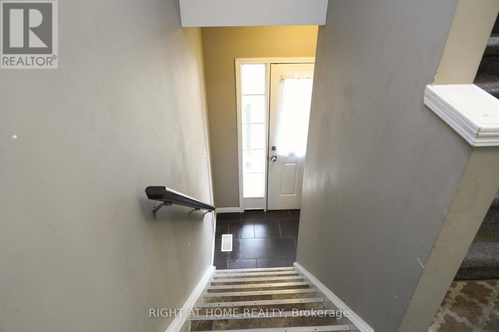 #59 750 LAWRENCE STREET - 21