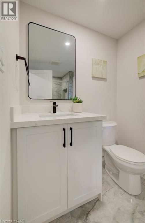 34 MOORE Avenue N - Image 26