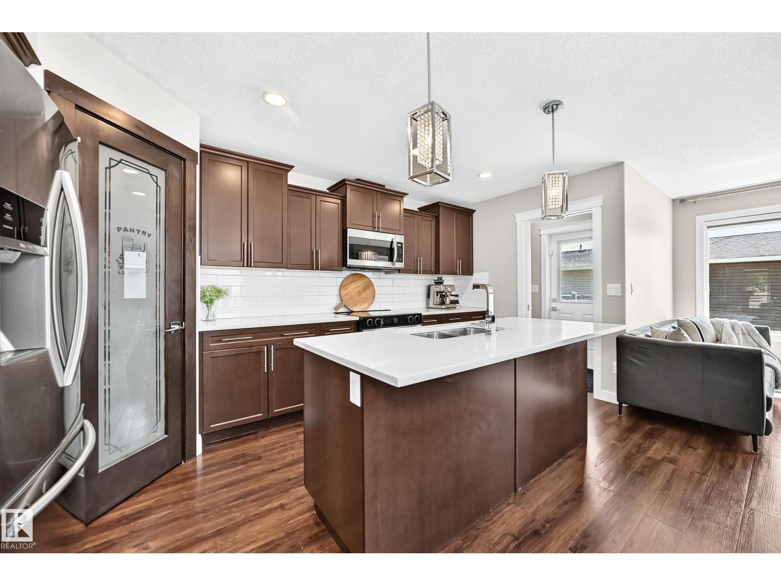 15503 95 AV NW - 7