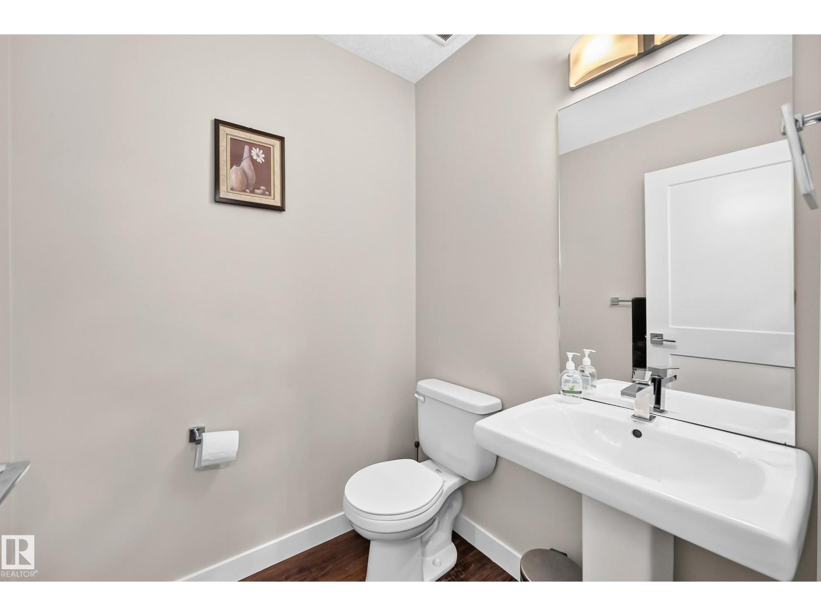 15503 95 AV NW - 24
