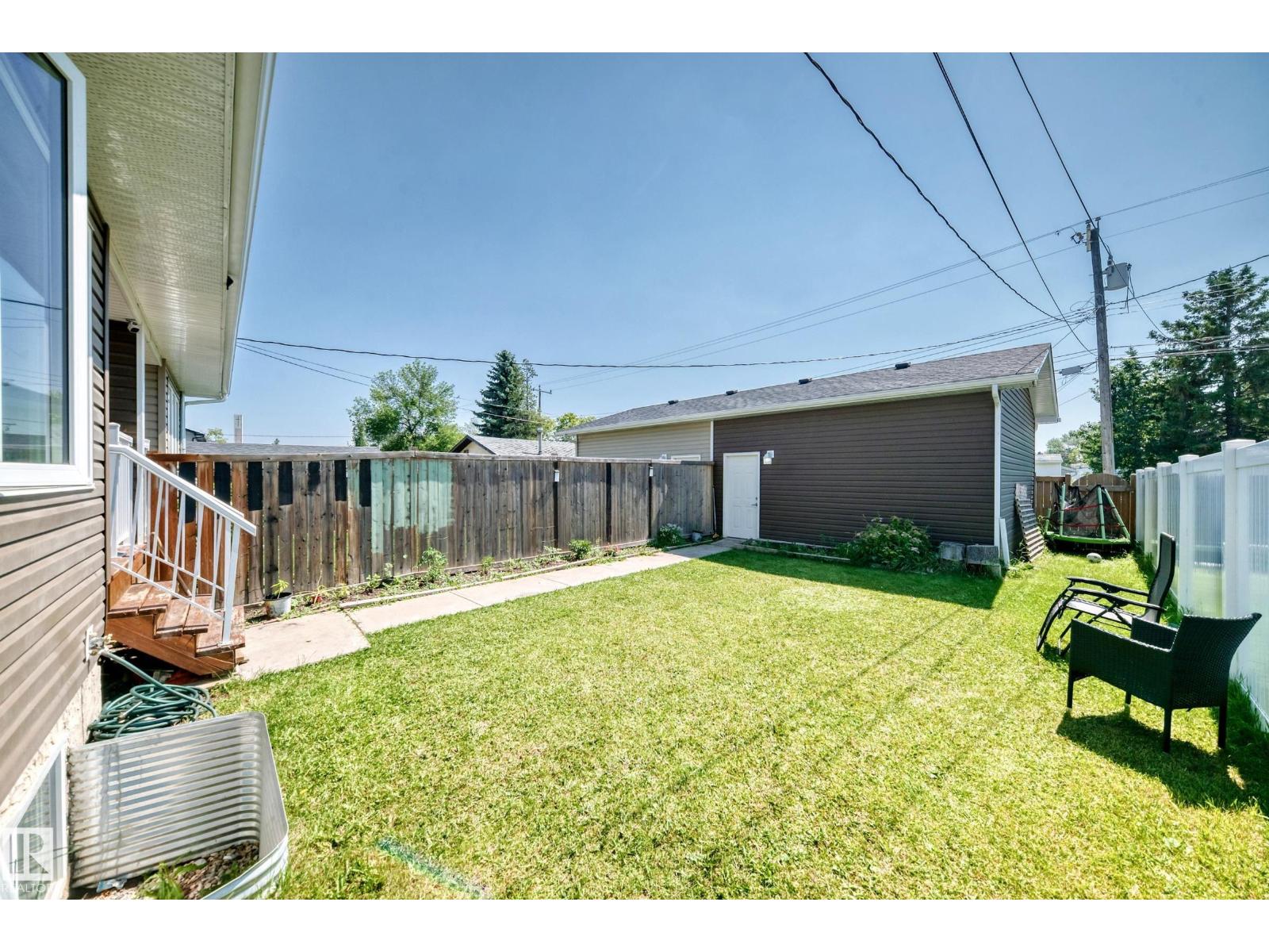 15503 95 AV NW - 48