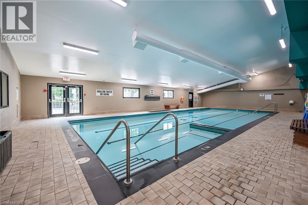 232 SILVERBIRCH Boulevard - 39