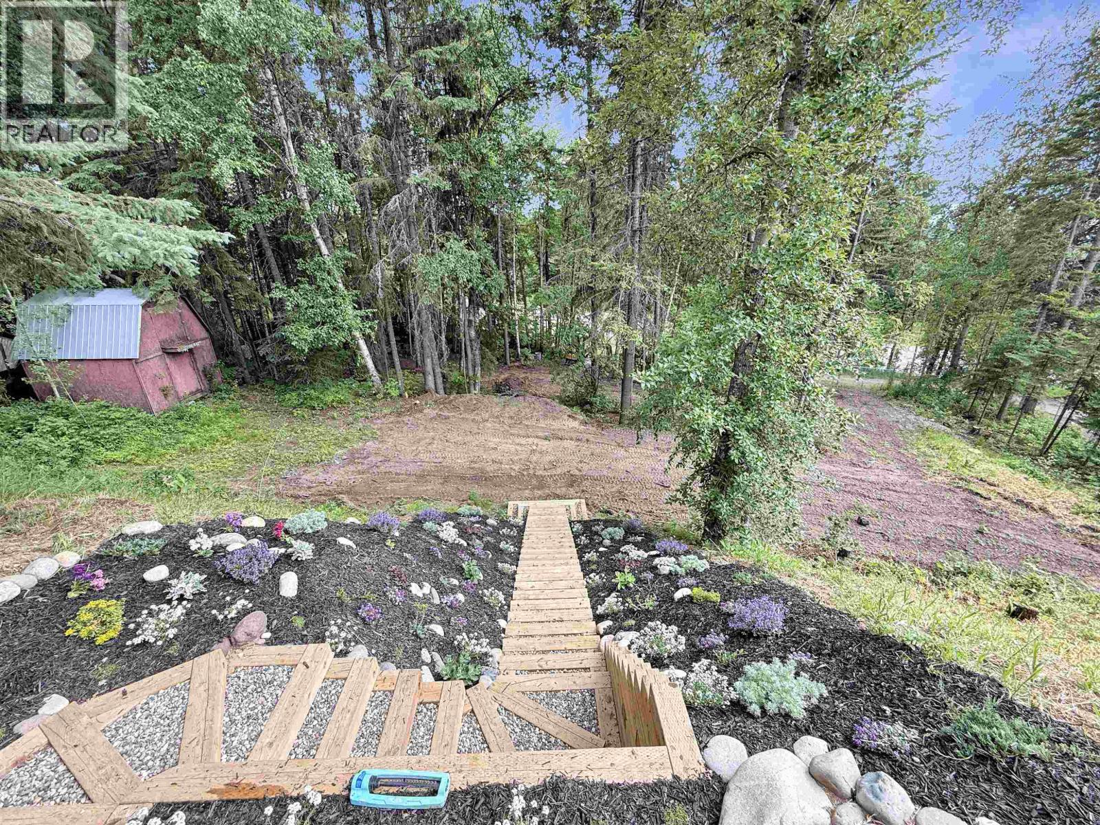 2555 WALLACE PLACE - 38