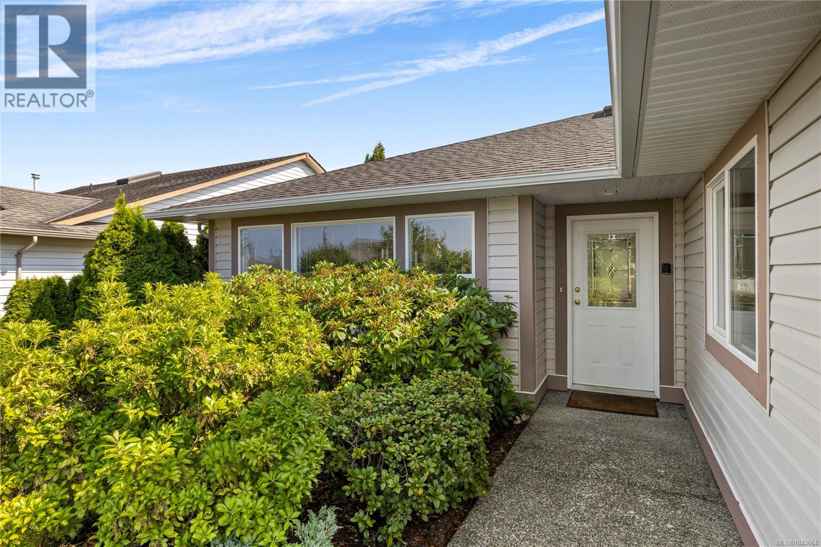 238 Strawberry Cres - 21