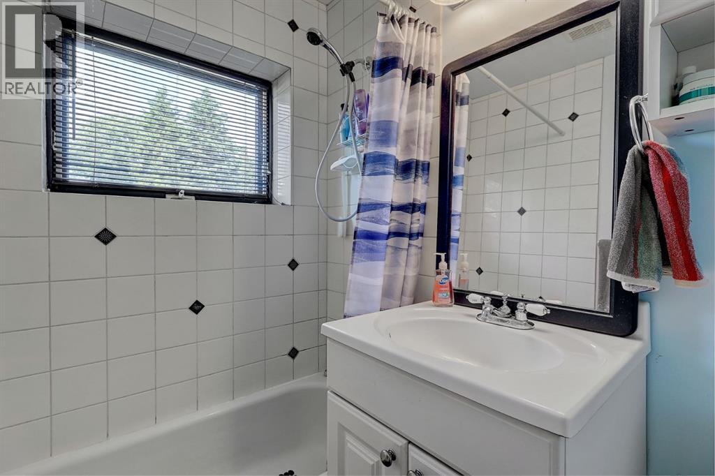 10904 108 Avenue - 22