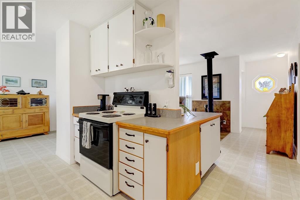 10904 108 Avenue - 9