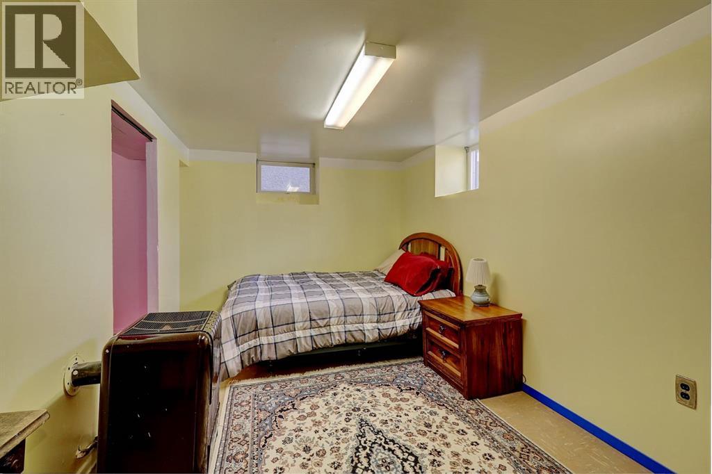 10904 108 Avenue - 24