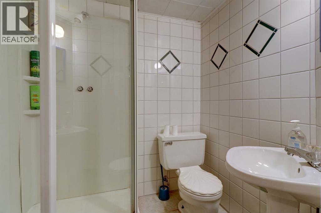 10904 108 Avenue - 28