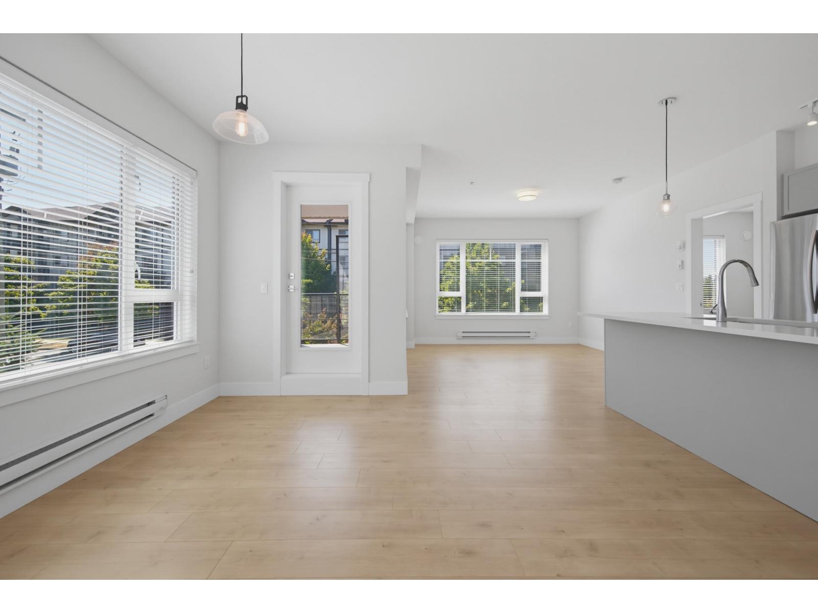 202 22136 49 AVENUE, Langley