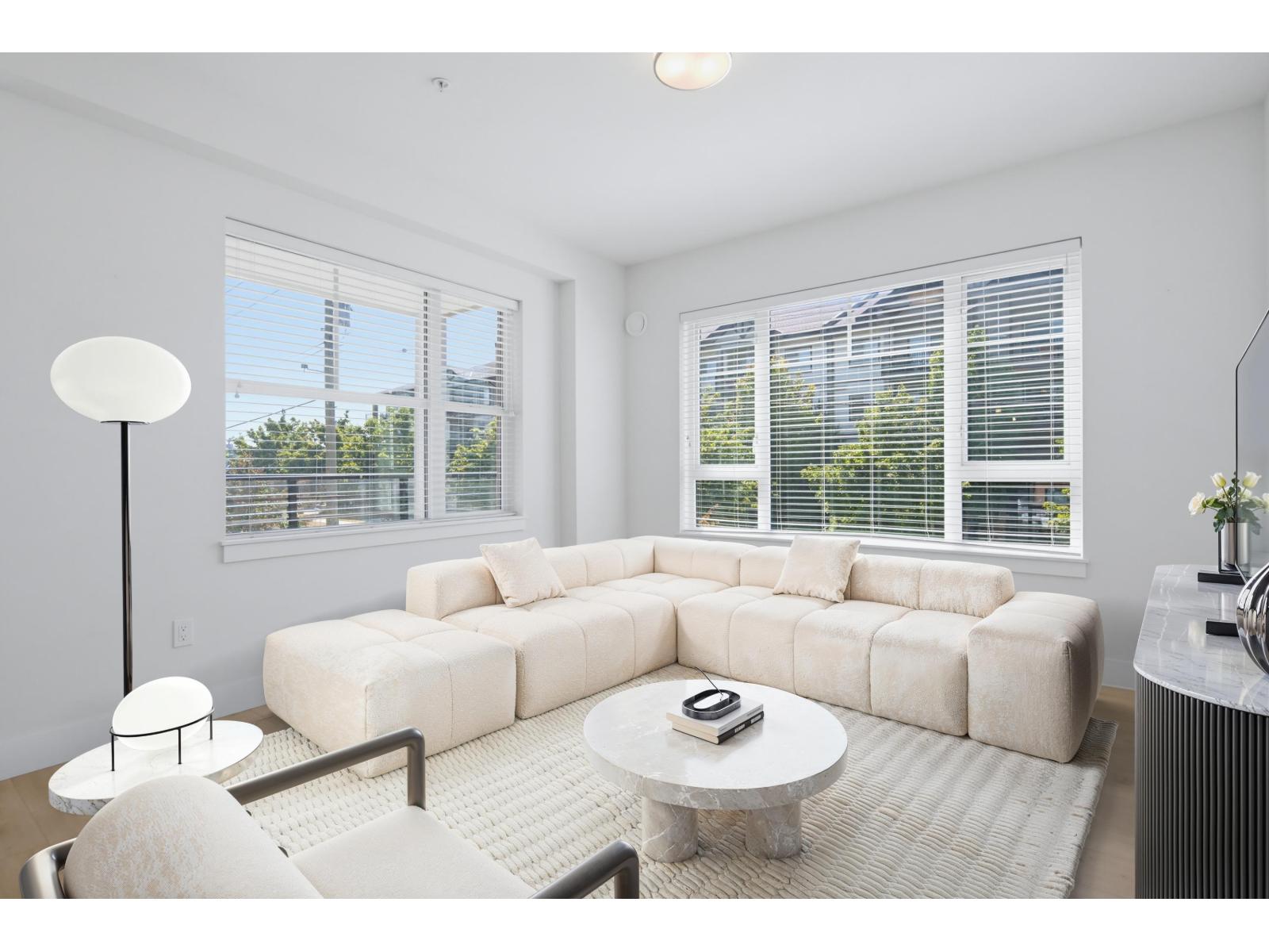 202 22136 49 AVENUE, Langley