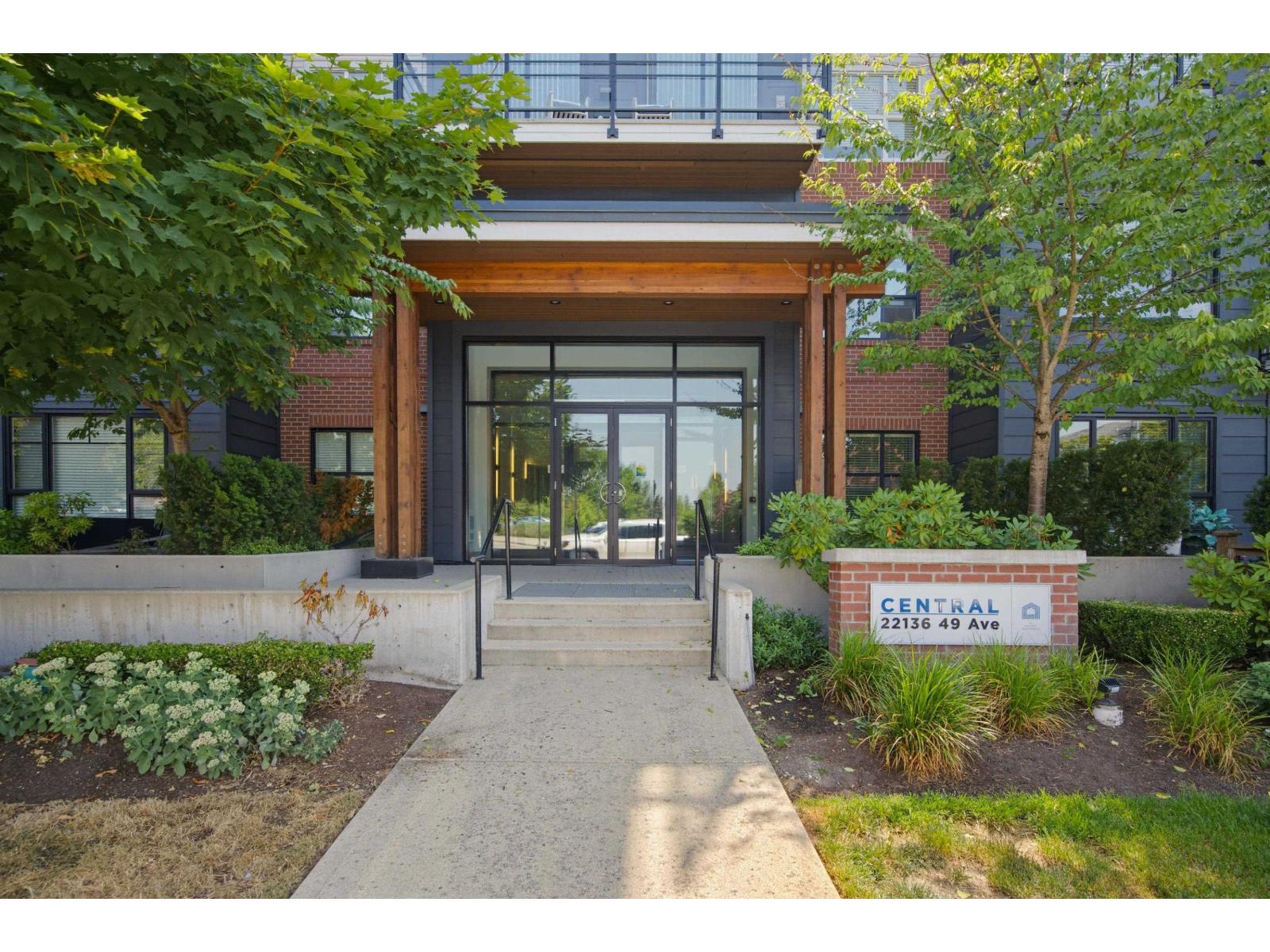 202 22136 49 AVENUE, Langley