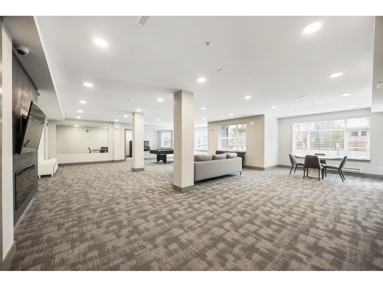 202 22136 49 AVENUE, Langley