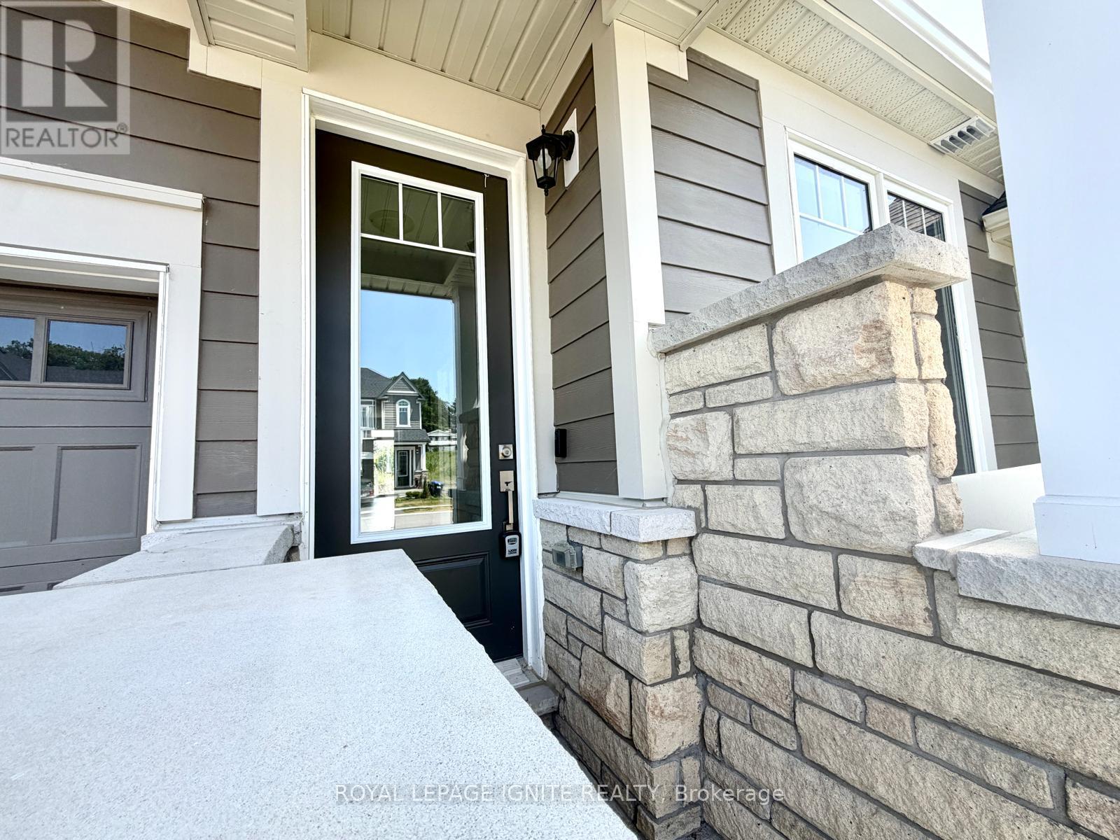 551 HUDSON STREET - 2