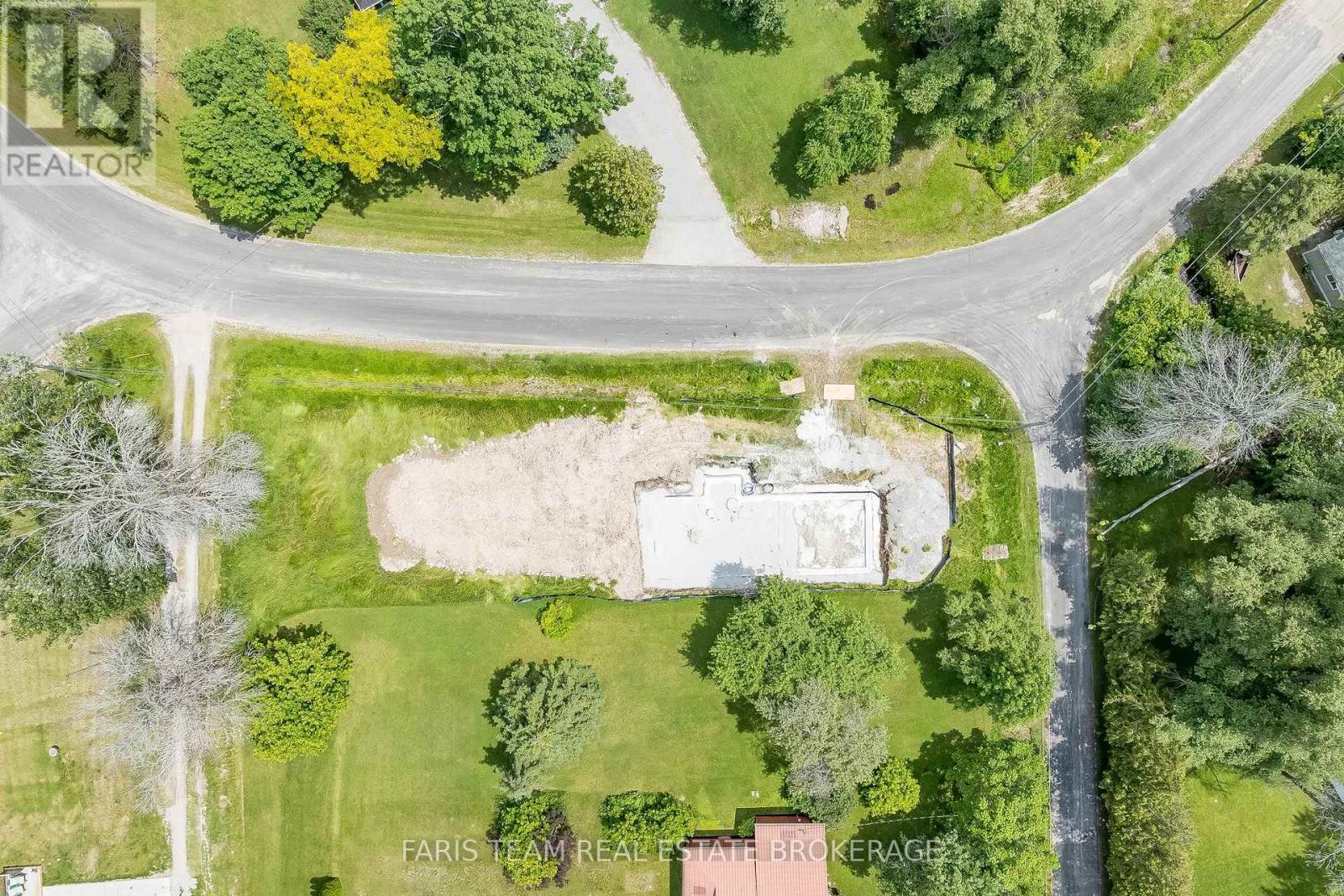 4138 FOUNTAIN DRIVE - 4