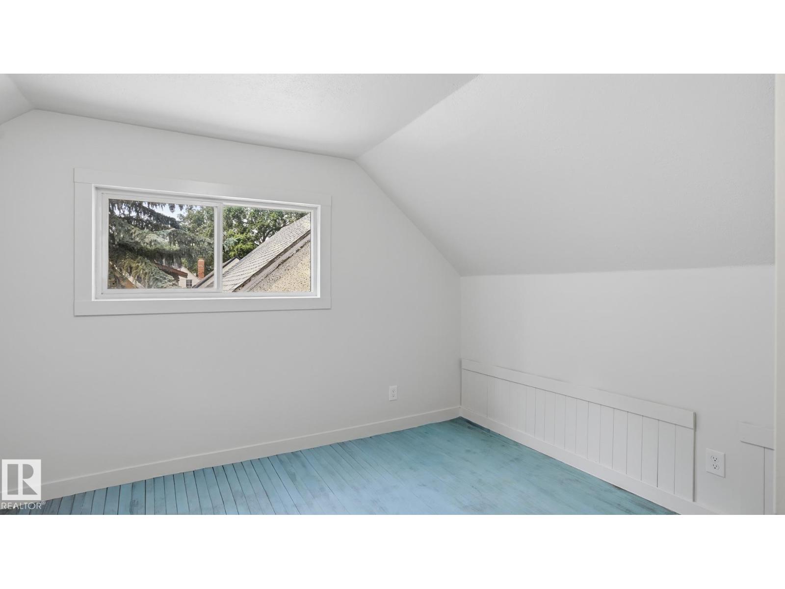 11617 84 ST NW - 24