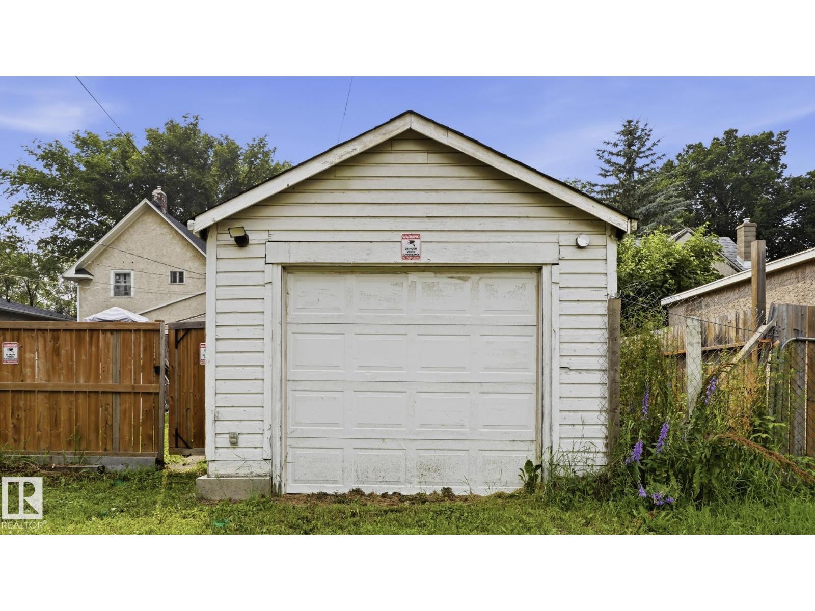 11617 84 ST NW - 43