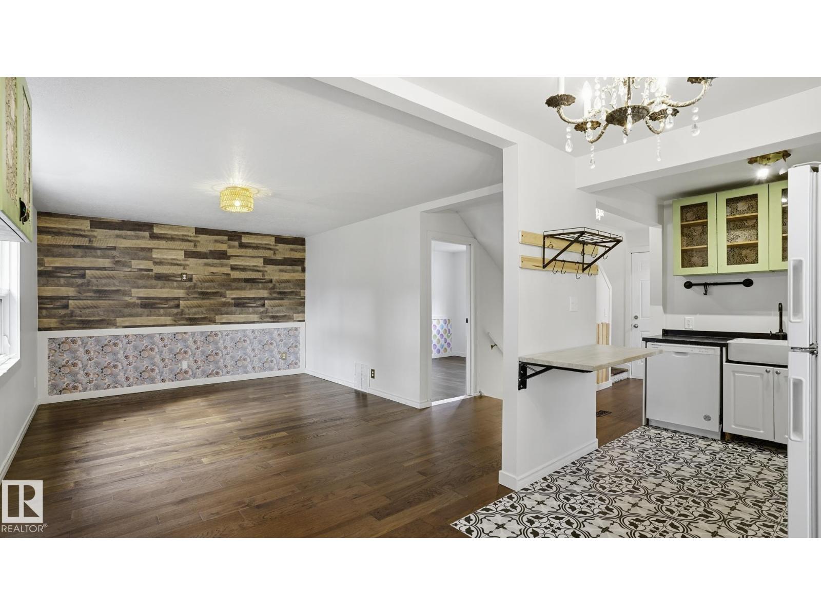 11617 84 ST NW - 6