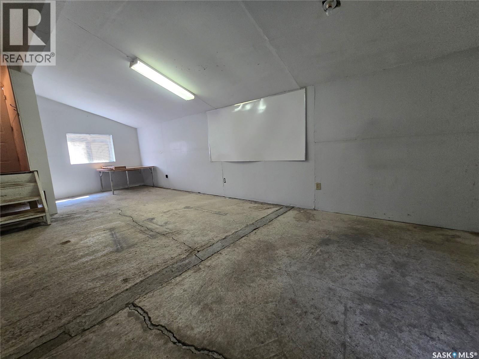 223 9TH STREET - 18