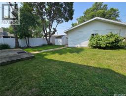 223 9th Street, Weyburn, SK S4H1E9 Photo 20