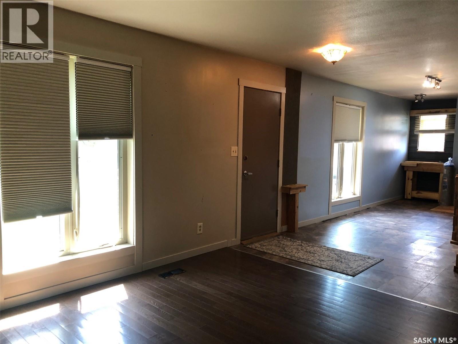 303 6th AVENUE - 28